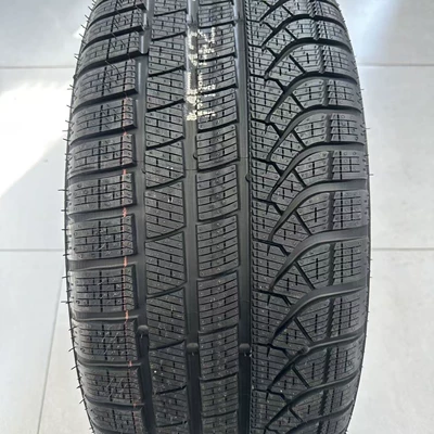 7 Series X3 and – Vehicle tire