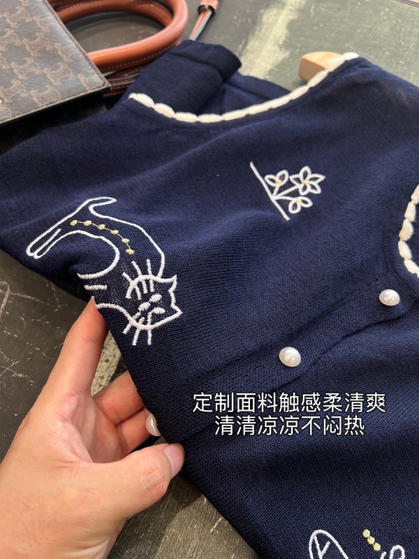 重工减龄洋气猫咪刺绣清爽透气花边袖圆领针织马甲2025夏G072111|undefined