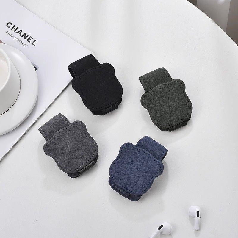 Simple and Portable Magnetic Car Glasses Holder Car Interior Leather Storage Clip Car Sunglasses Clip Bill Card Holder Trendy