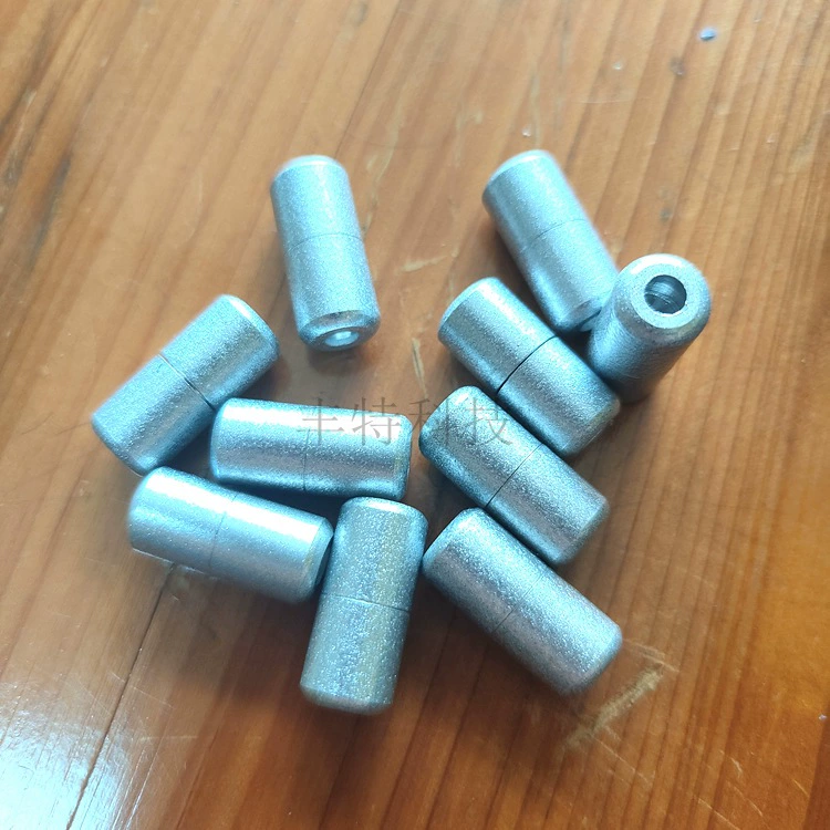 Производитель оптом профессиональное производство капсула шнурок пряжка аэрозольная краска флуоресцентное серебро красивый блестящий