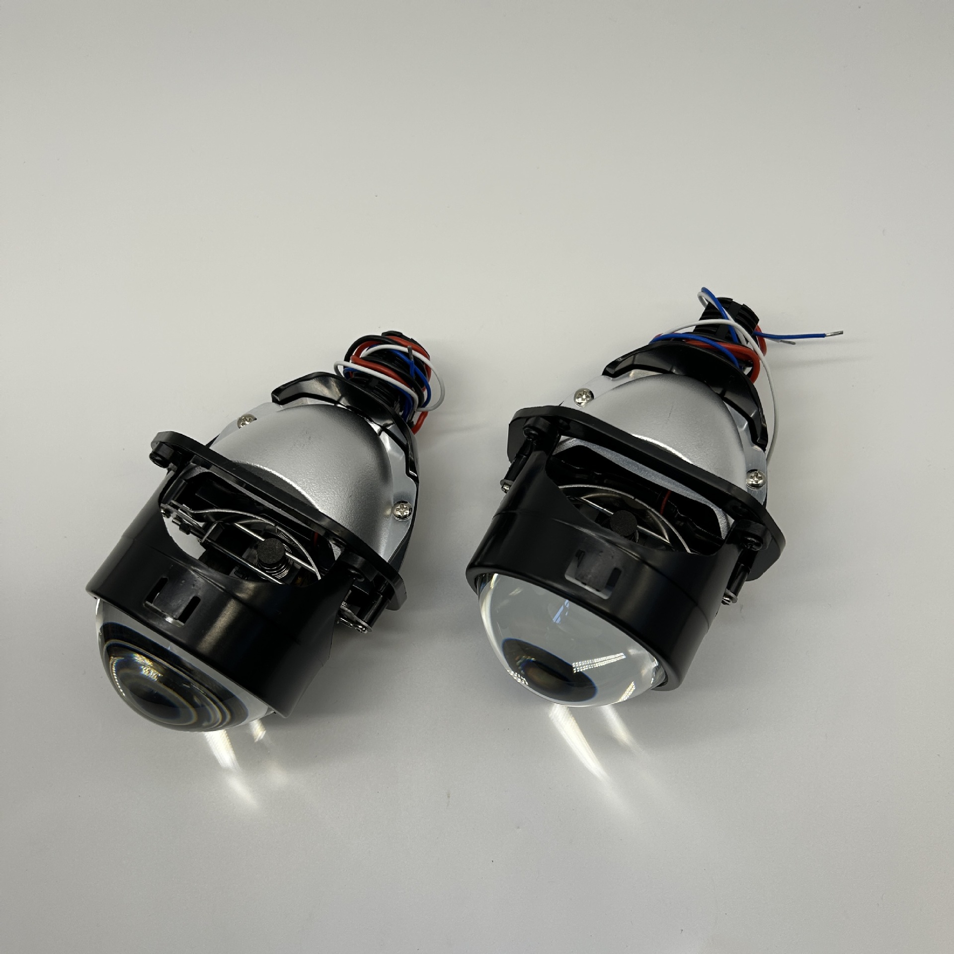 Auto 2.0 pulgadas 2.5 pulgadas 3 pulgadas doble directo sin pérdida de una sola taza HD 3.0 láser inteligente directo de doble transmisión de luz