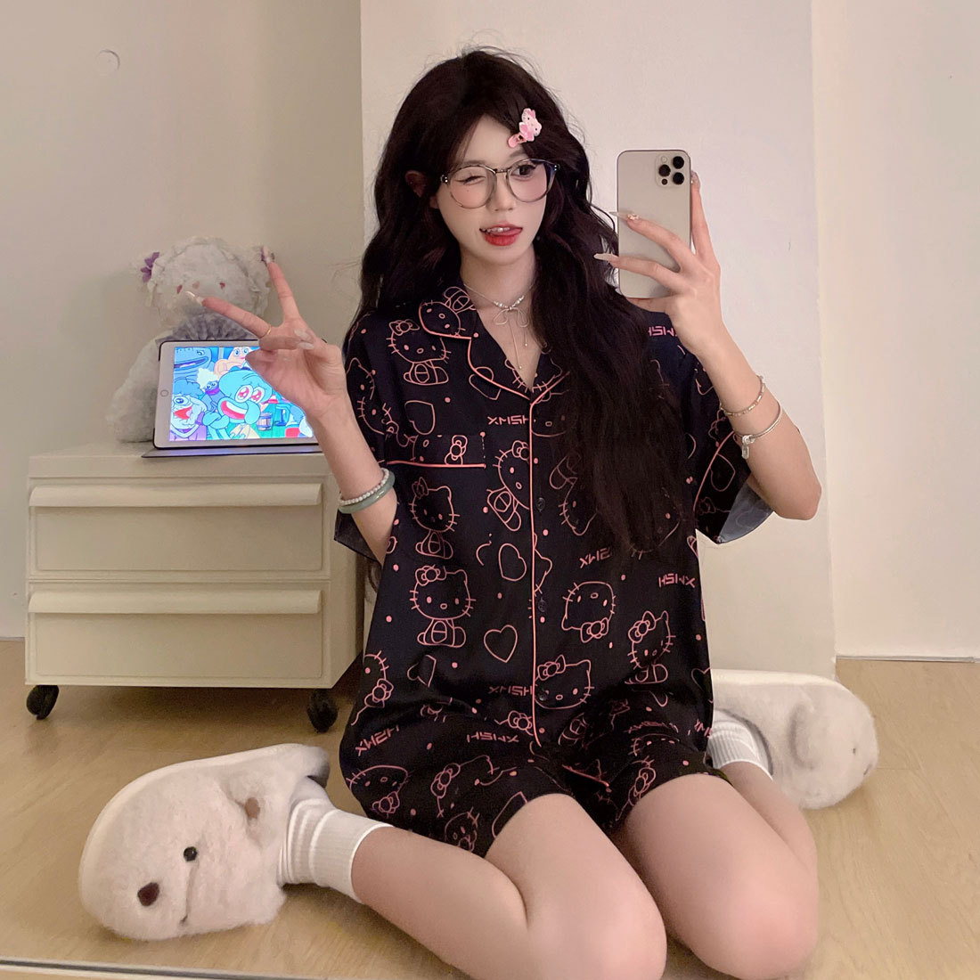 여성을위한 하이 엔드 귀여운 KT 고양이 얼음 실크 잠옷 여름 카디건 반팔 반바지 달콤한 소녀 홈웨어 세트