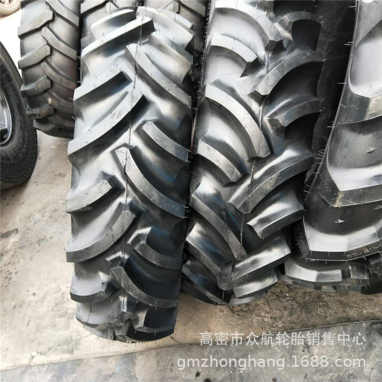供应农用机械拖拉机轮胎12.4-24 R-1S加密人字花纹收割机轮胎