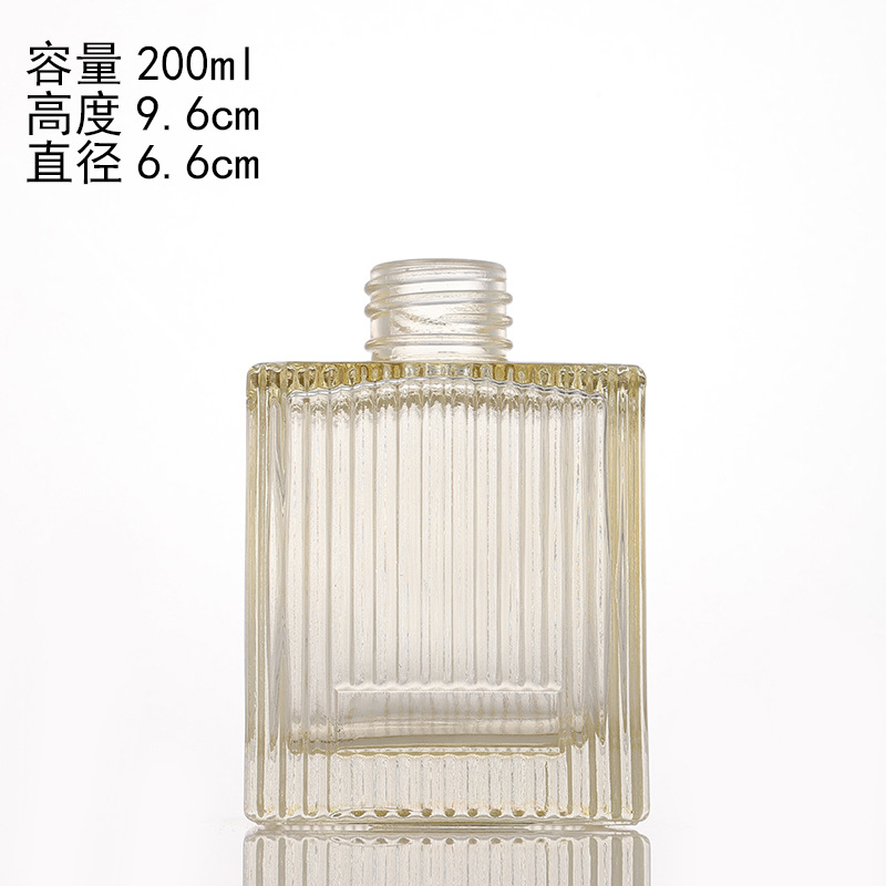 Botella de fragancia cuadrada vertical botella de perfume decoración para el hogar decoración botella de fragancia de vidrio botella de fragancia