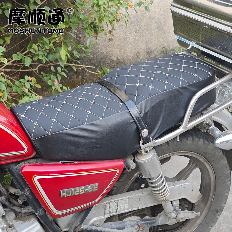 Suitable for Gn125 Haojue Suzuki Prince Motorcycle Seat Cover Hj125 Thickened Leather Embroidered Sponge Seat Cover