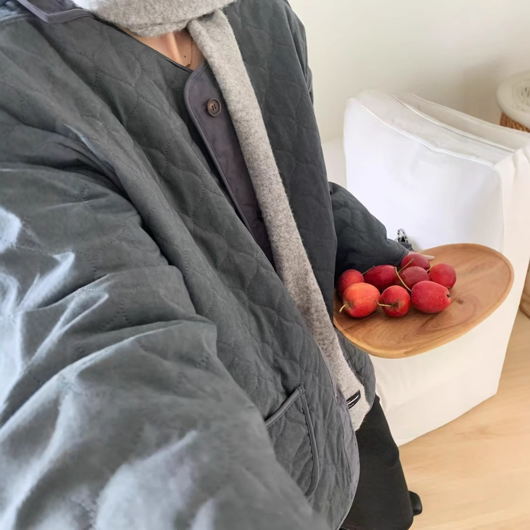 (2개) 작은 조롱박 코튼 코트 2024 예술적 간단한 둥근 목 대비 컬러 플래켓 디자인 센스 올매치 느슨한 코튼 패딩 코트 여성
