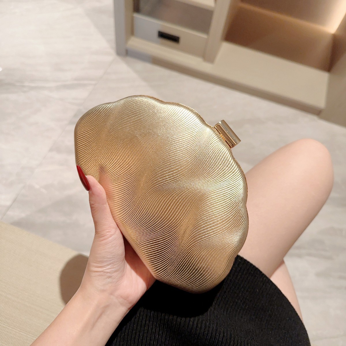 Cross-Border New Shell Leather Evening Bag Women's Clutch Party Bag Versatile Bridal Chain Bag - Thumbnail 2