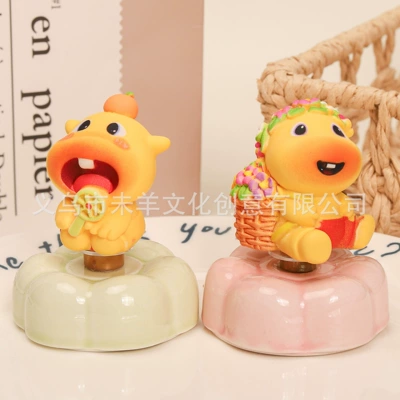 Car ornaments: Lulu Rotating Car and