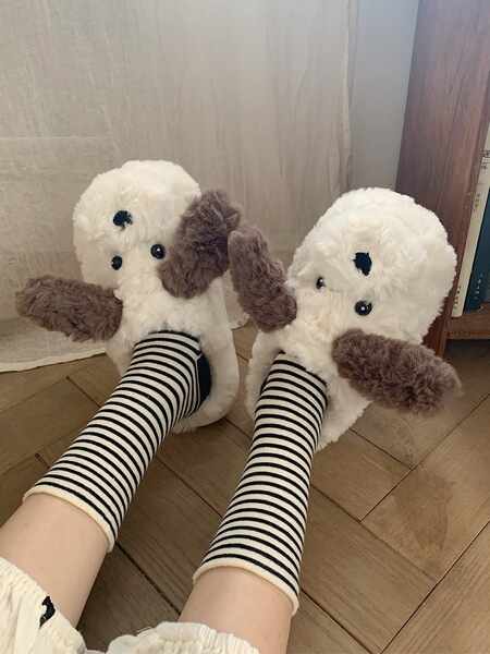 Cute winter non-slip keep warm women's slippers for pregnant