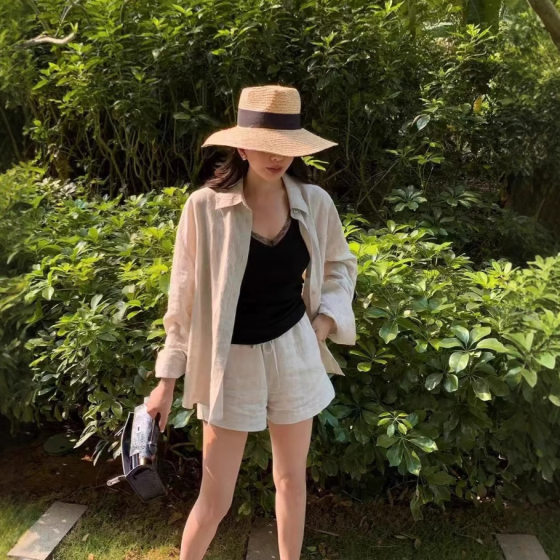 Summer 2025 Korean version of loose fashion linen casual suit women's lapel sunscreen shirt elastic waist shorts 2501