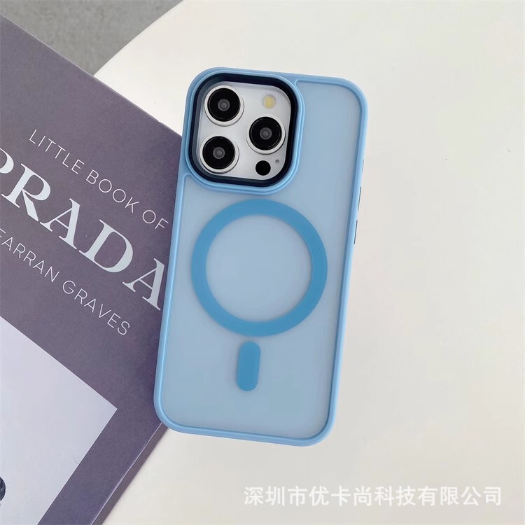 iPhone17 Pro Max用スマホケース、肌触りの良いマット仕上げ、マグネット式、Apple 16対応、全面保護、耐衝撃シリコンケース|undefined