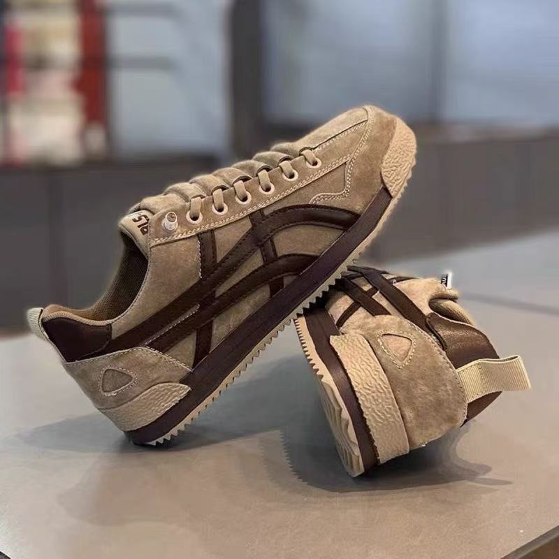 Nuevos zapatos de hombre Agan, verano transpirable con un pie, zapatos deportivos casuales de suela suave, zapatos de plantilla portátiles para hombres