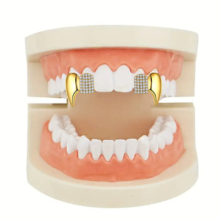 European and American Cross-Border 2 Fangs 18K Electroplated Vampire Fangs Hip-Hop Braces for Men and Women Halloween Tooth Dress