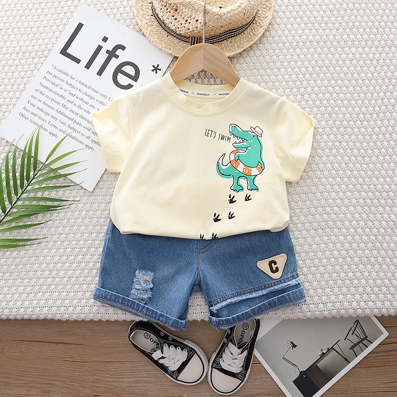 Short sleeve T-shirt for boys