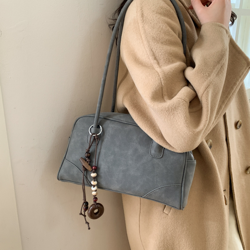 Bolsa de bolos de cuero de lona retro para mujeres 2025 invierno nuevo bolso de brazo de alta calidad bolso de almohada universal bolso de hombro image 3