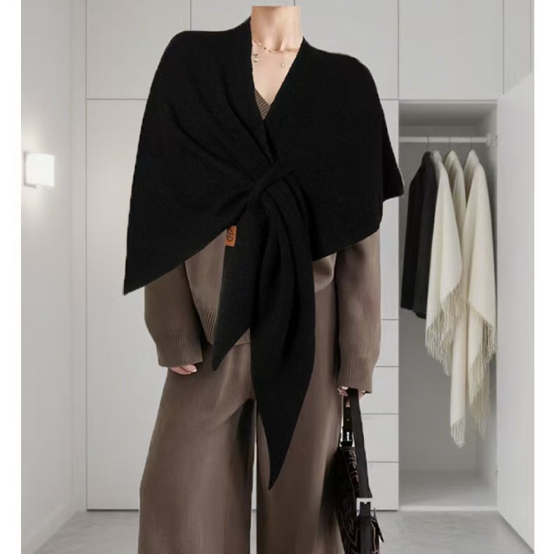 Wool Blend Triangle Scarf For Women, Solid Colour Winter Neck Shawl_voghion.com