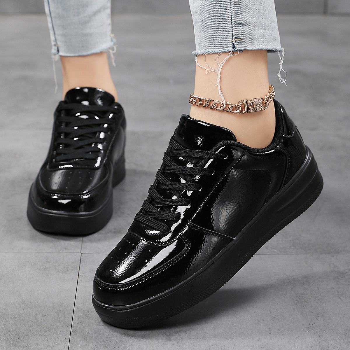 Zapatos de mujer transfronterizos zapatos de moda zapatos blancos pequeños zapatos de moda zapatos blancos casuales zapatos deportivos de hombre tamaño 42