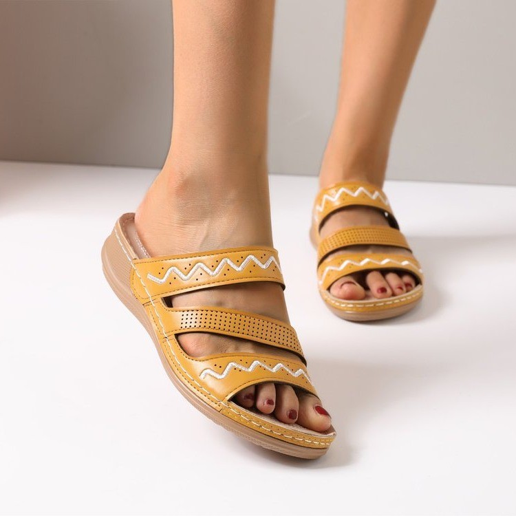 fashionable breathable lightweight non-slip wear-resistant slippers…