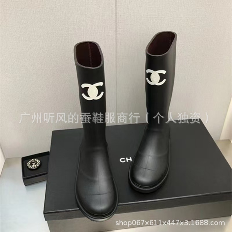 时尚小香风不过膝长靴女中长筒骑士靴厚底黑色高筒中古风橡胶雨靴|undefined