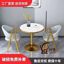 ���W�LǢՄ���νM�ϽӴ�����С�����̲��ۘ�̎�̨���e����s�A��