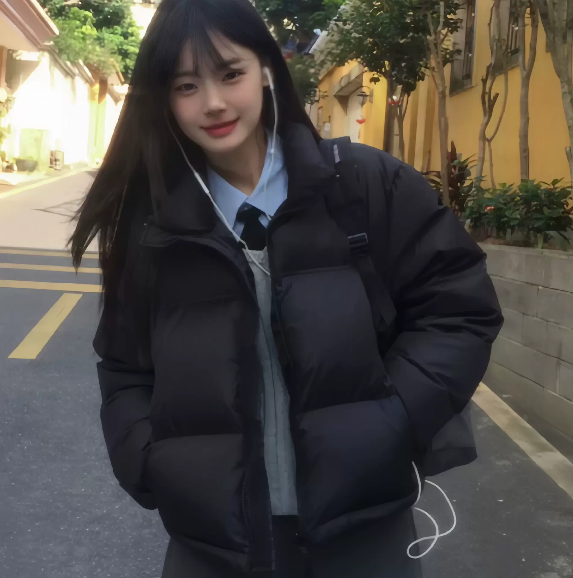 黑色短款羽绒服女款冬季2025新款小个子轻薄立领加厚肯豆冬天穿搭