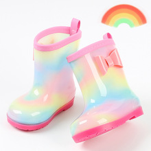 兒童雨鞋公主女童幼兒園寶寶防滑雨靴水鞋小孩加絨水靴可愛彩虹颶