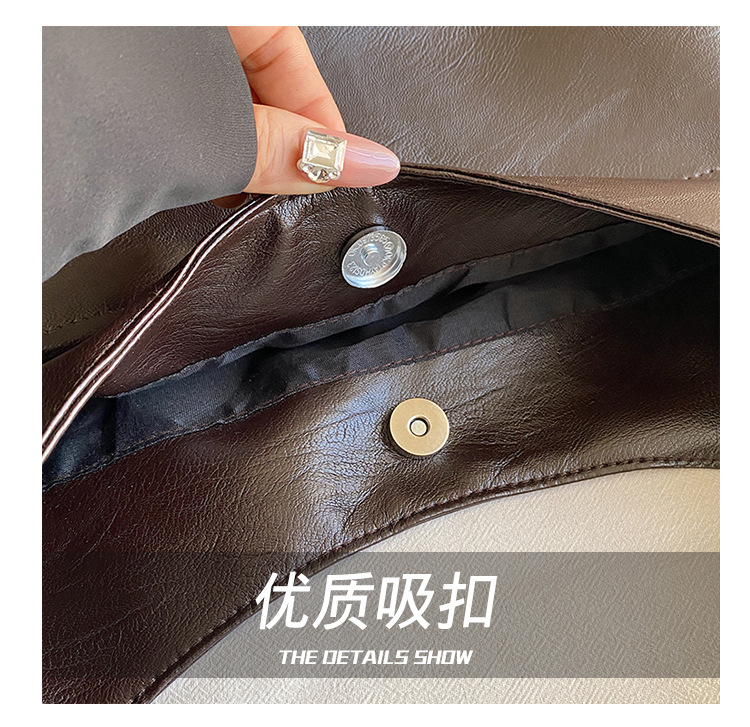 Large-capacity female 2024 new autumn and winter soft leather bucket bag, commuter tote bag, college student class single-shoulder bag Item Picture