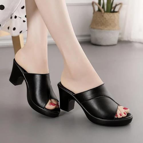 Cross-border large size summer new women's flat sandals, foreign trade annual shoes, thick heel, mother high heels, anti-tsunami, casual