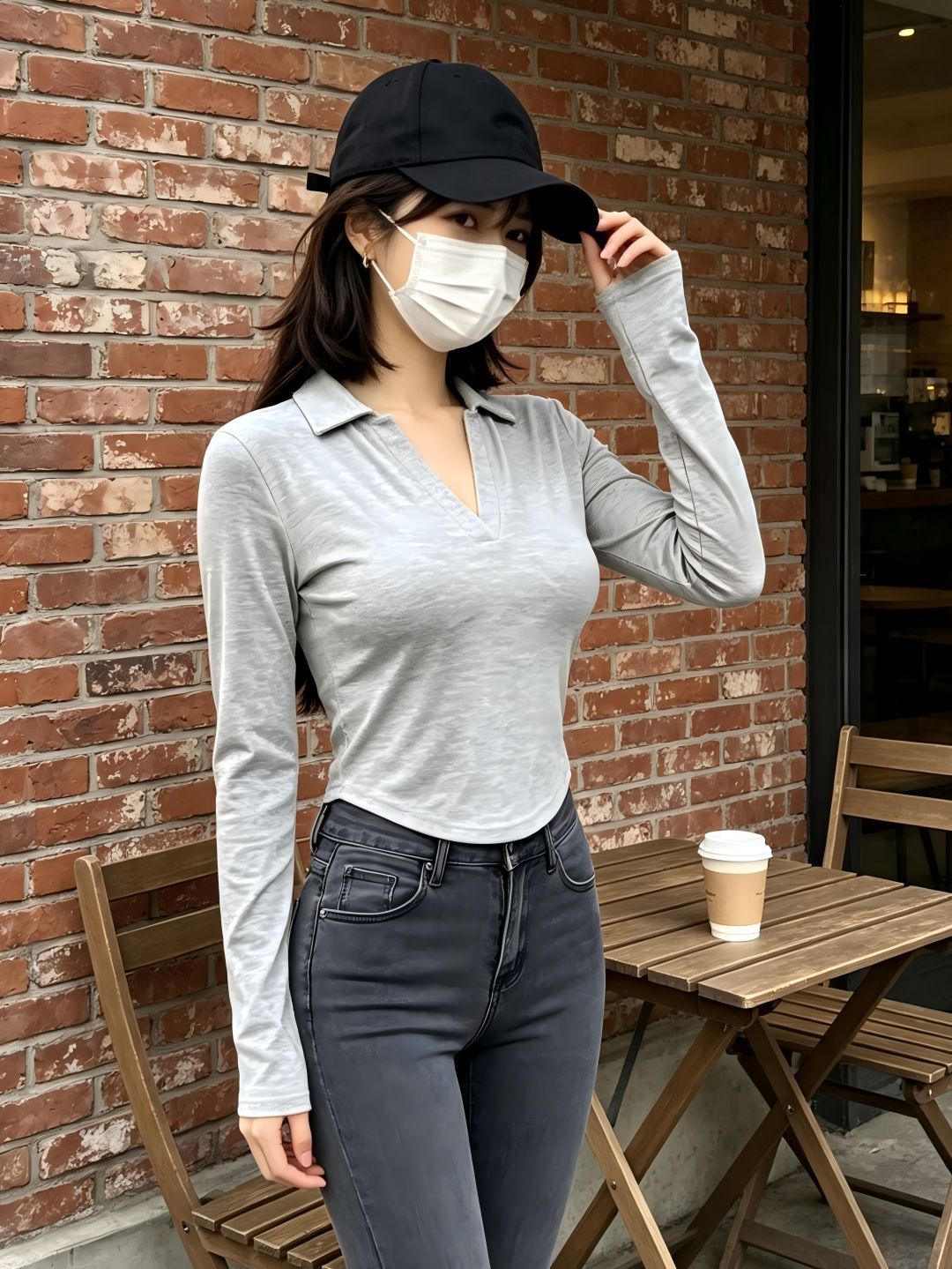 밝은 회색