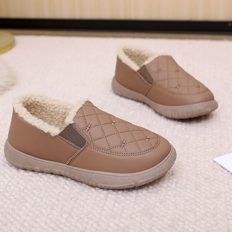 Winter warm shoes, universal footwear for leisure for mother