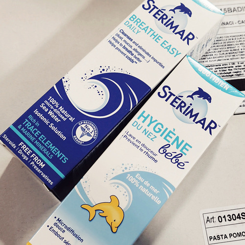 Licensed French imported small dolphin nasal spray sea salt water spray children's nasal spray 0-3-6 years old baby nasal spray