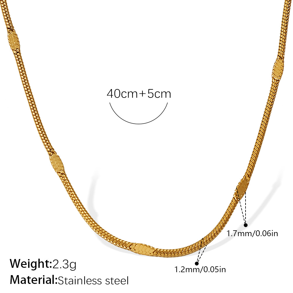 Collar versátil con cadena de hueso de serpiente estampado – cadena trenzada, chapado en oro 18K, personalidad femenina image 16