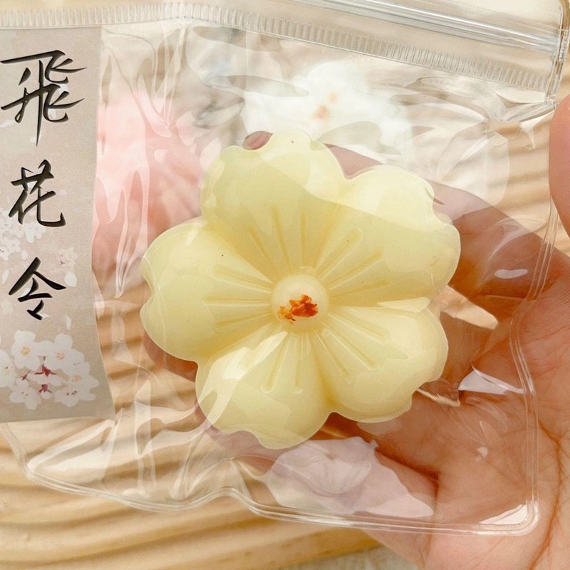 Gatito queso rebote lindo descompresión gato gato descompresión grueso juguete para estudiantes pequeño libro rojo mismo barro