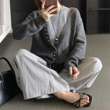 设计感针织衫女2025秋冬新款V领百搭长袖显瘦撞色开衫背心两件套