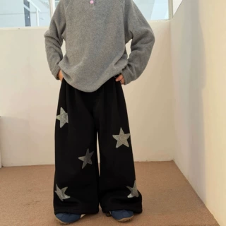 蓝钰26秋冬新品童装中小童男童加厚加绒星星烫钻黑色宽松卫裤长裤