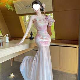 原版做法有内里法式粉色碎花吊带连衣裙性感收腰包臀鱼尾网纱长裙