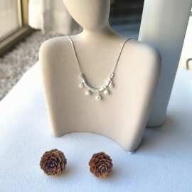 新款磨砂豆豆珍珠流苏项链女款轻奢时尚小众高级感锁骨链简约百搭