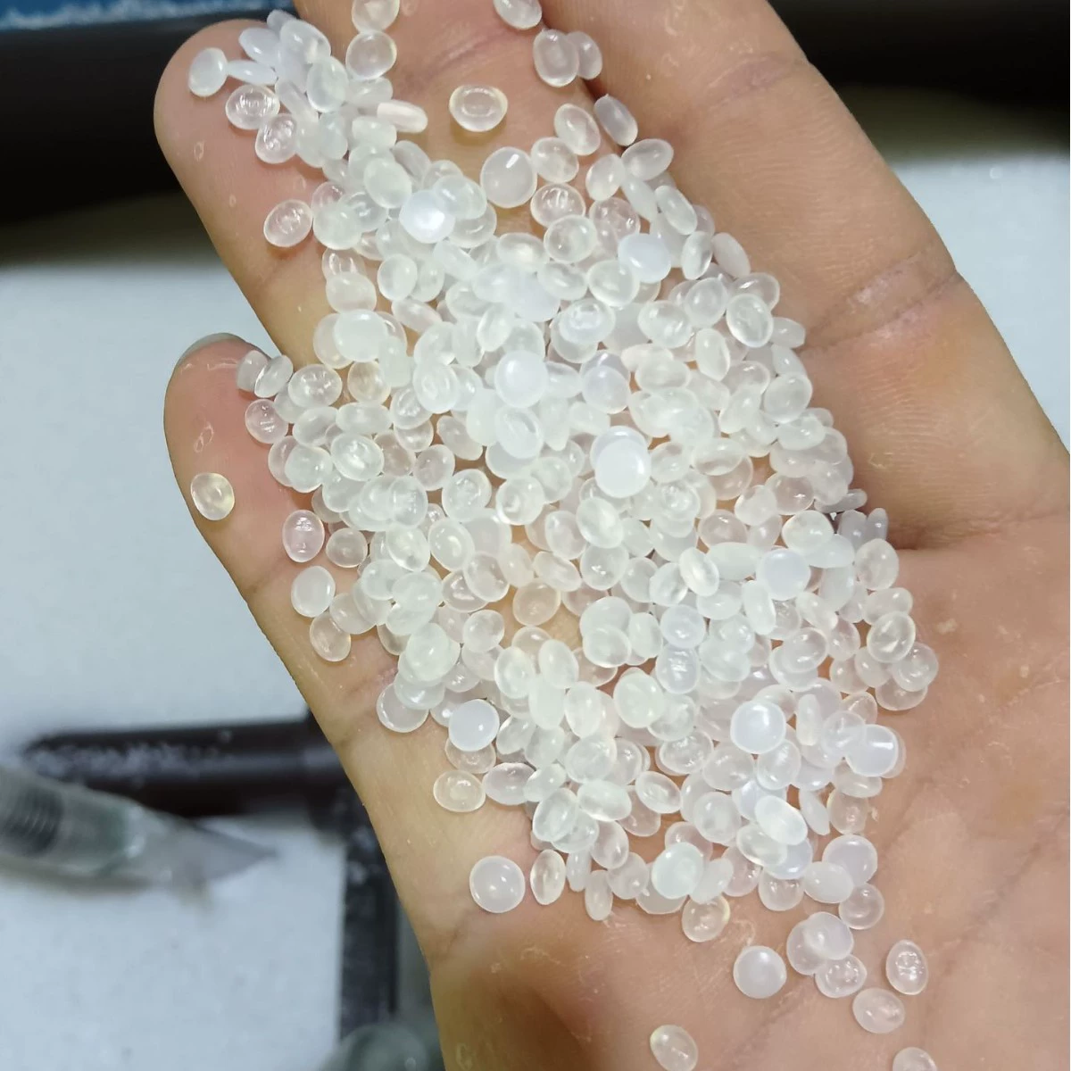 Гуандунская нефтехимическая полая продукция DMDA-6200 Высокоплотный полиэтиленовый компаунд Высокая твердость, устойчивость к нагрузкам и старению