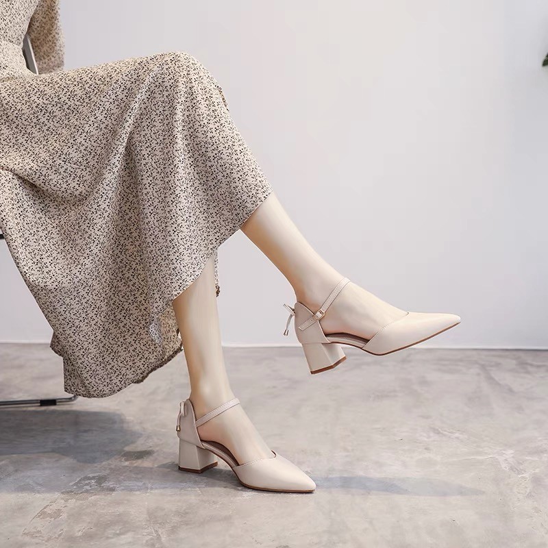 2026 nuevas sandalias de talón agudo de punta de mujer hebilla de moda de talón medio con una sola cabeza de bolsillo vestido elegante
