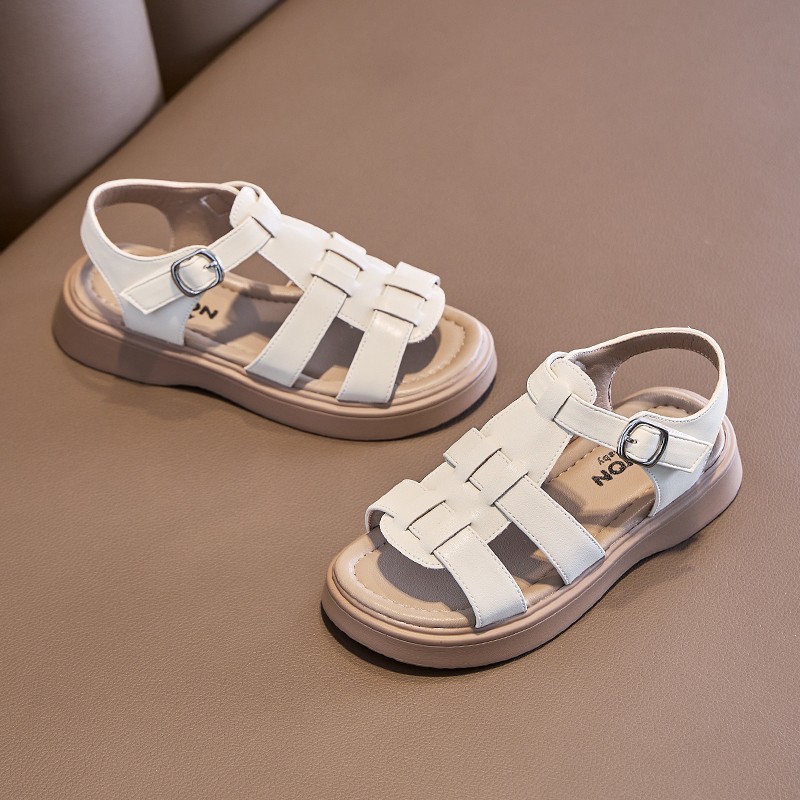 Sandalias para niñas verano 2025 nuevos zapatos de princesa de moda para niñas, zapatos romanos para niños de mediana edad, zapatos de playa de todo fósforo para niños image 4