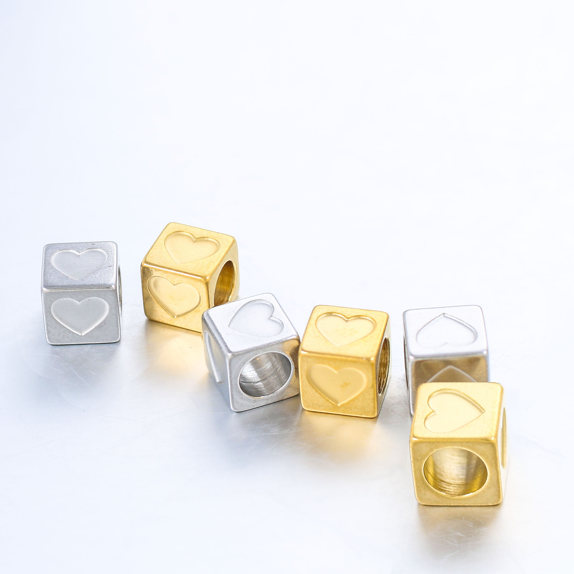 A Pack Of 3 Diameter 6 Mm 304 Stainless Steel Letter Polished Beads display picture 8
