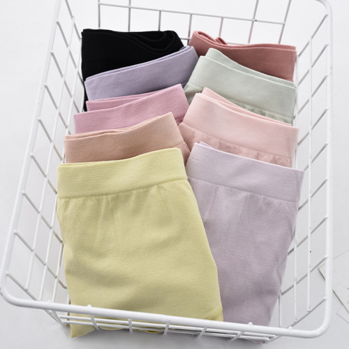 Seamless menstrual underwear for women, mid-waist large size leak-proof menstrual period one-piece seamless briefs briefs