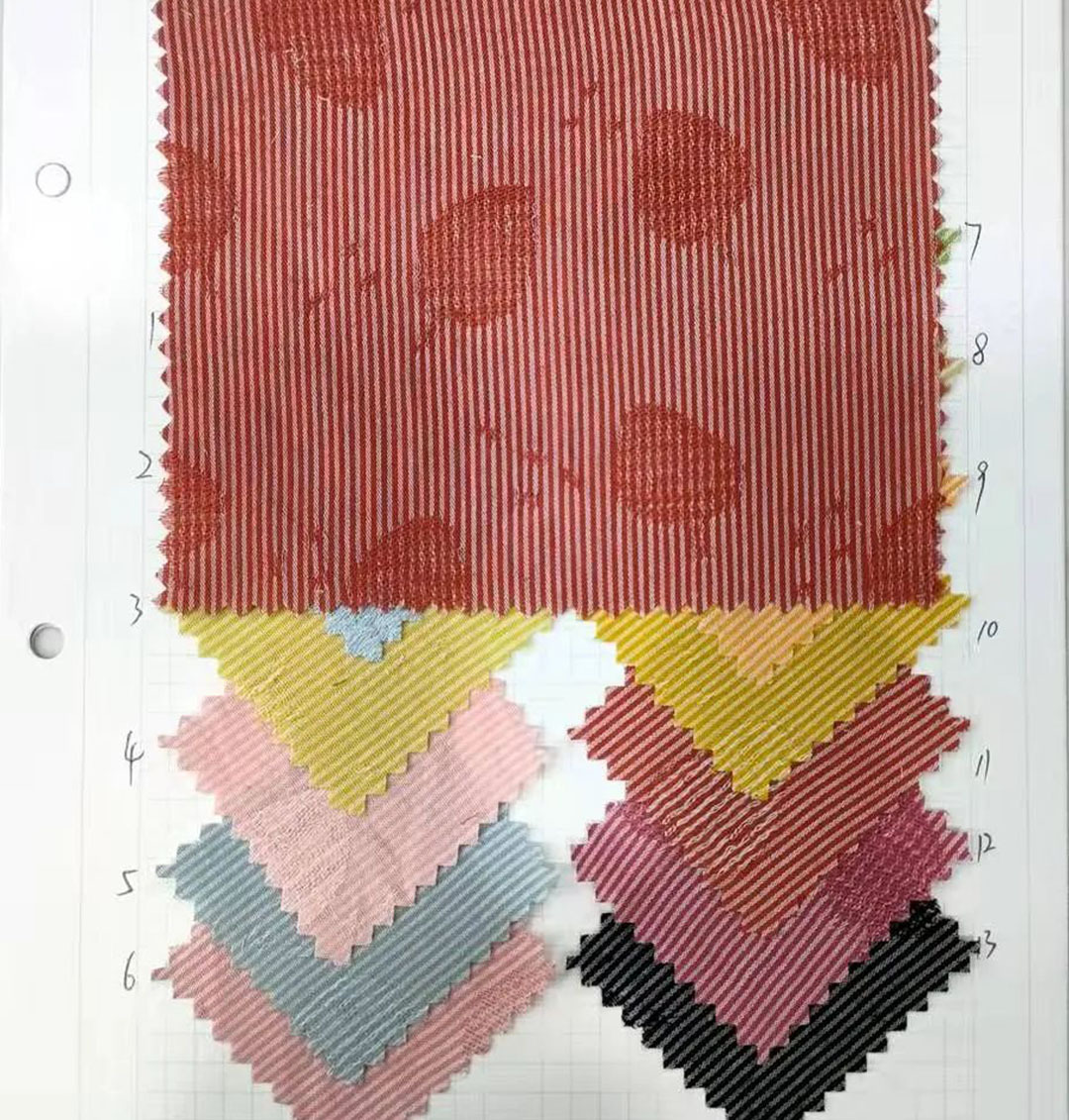 骁骏纺织 新中式面料 全棉纱罗草莓花提花面料 衬衫连衣裙童装提