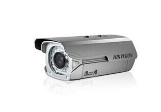 海康威视 CCD红外防水筒型摄像机 DS-2CC102P-IRA IP66级防水设计