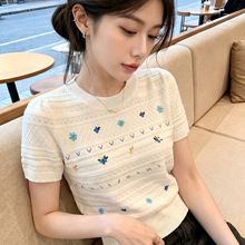 2026超火减龄设计感巨好看漂亮短袖t恤女独特绝美初夏正肩小上衣