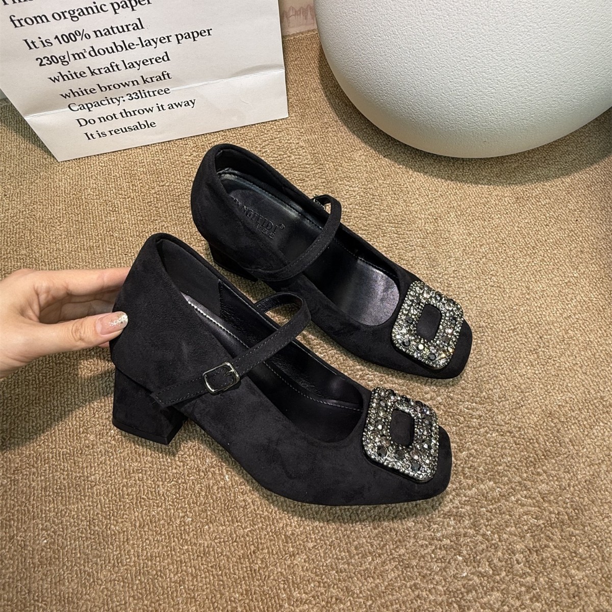 2026 nuevo tacones super altos 10 cm de red red red francesa de diamante cuadrado botón Mary Jane mujer cabeza cuadrada zapatos de tacones gruesos