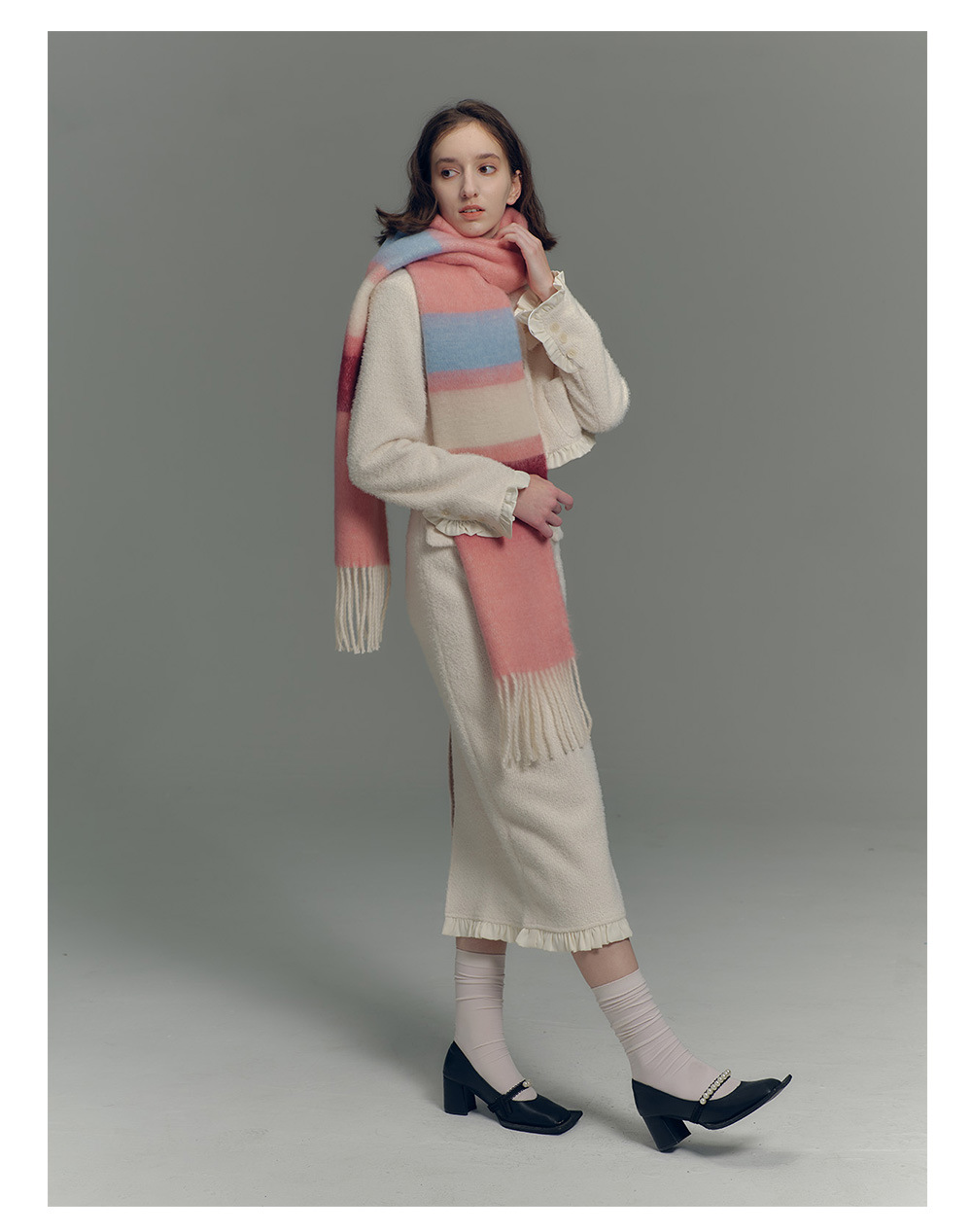 Designer-Schal mit Fransen aus Kaschmirimitat in Regenbogenfarben mit passenden Streifen für Damen im Herbst-/Winter-Stil mit weichem, verlängertem Halsausschnitt_voghion.com
