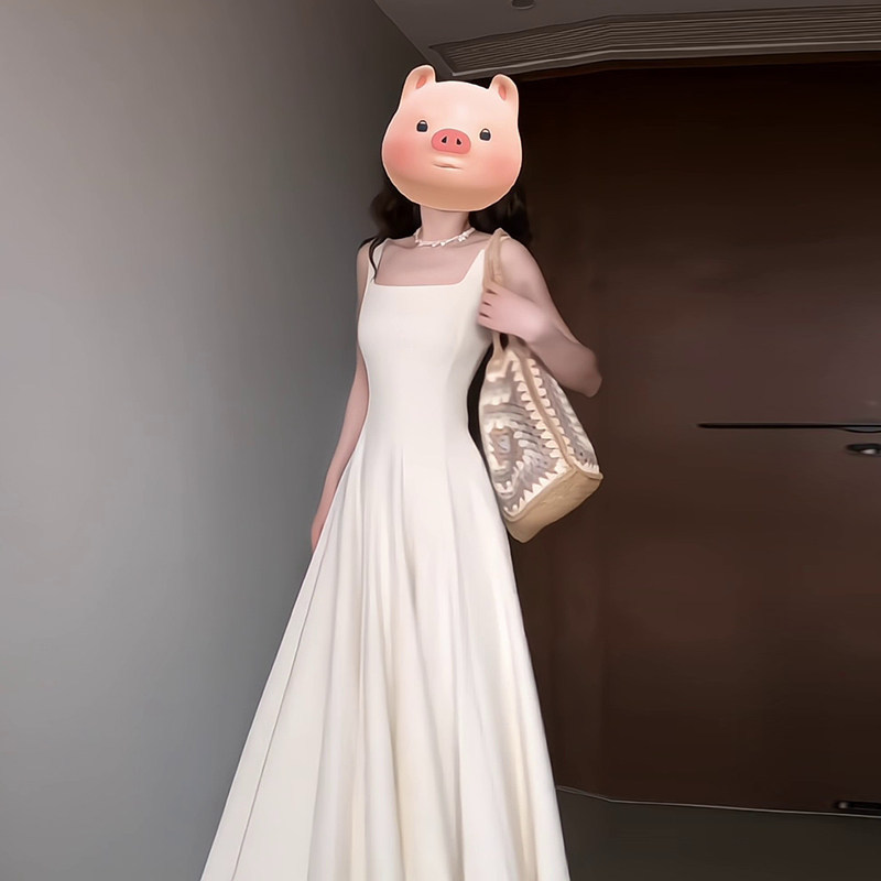 White camisole dress, female summer first love, cool feeling, white moonlight waist pinching skirt, 