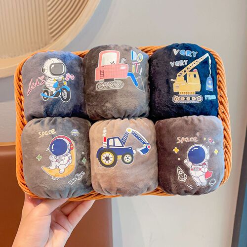  Autumn/Winter Kids' Unisex Anti-Oil Sleeves with Cartoon Excavator, Crane, and Astronaut Designs, High Elasticity