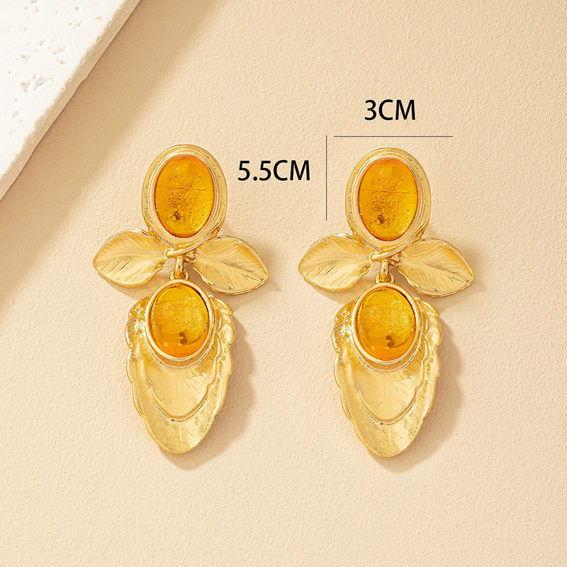 19g Weight Ear Studs Classification 1 Pair Quantity Holiday Occasion Alloy Material Oval Pattern Women's Gender Inlay Design Retro Style 1 Pair Retro Oval Inlay Alloy Ear Studs 16